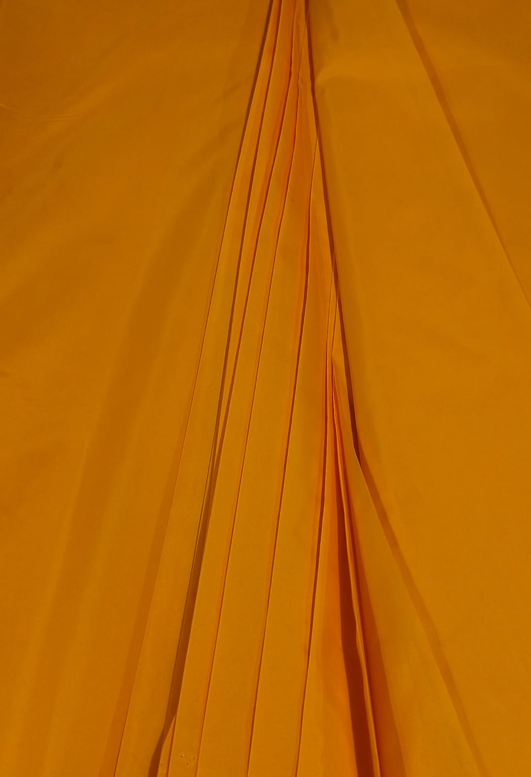 Gambar 1. WP Warna Kuning Mas Part 1