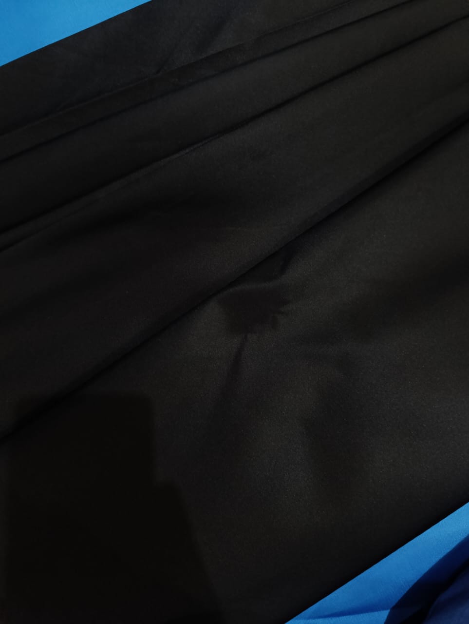 Gambar 1. Milky Taslan Pandawa Kode 1 Warna Hitam Part 1