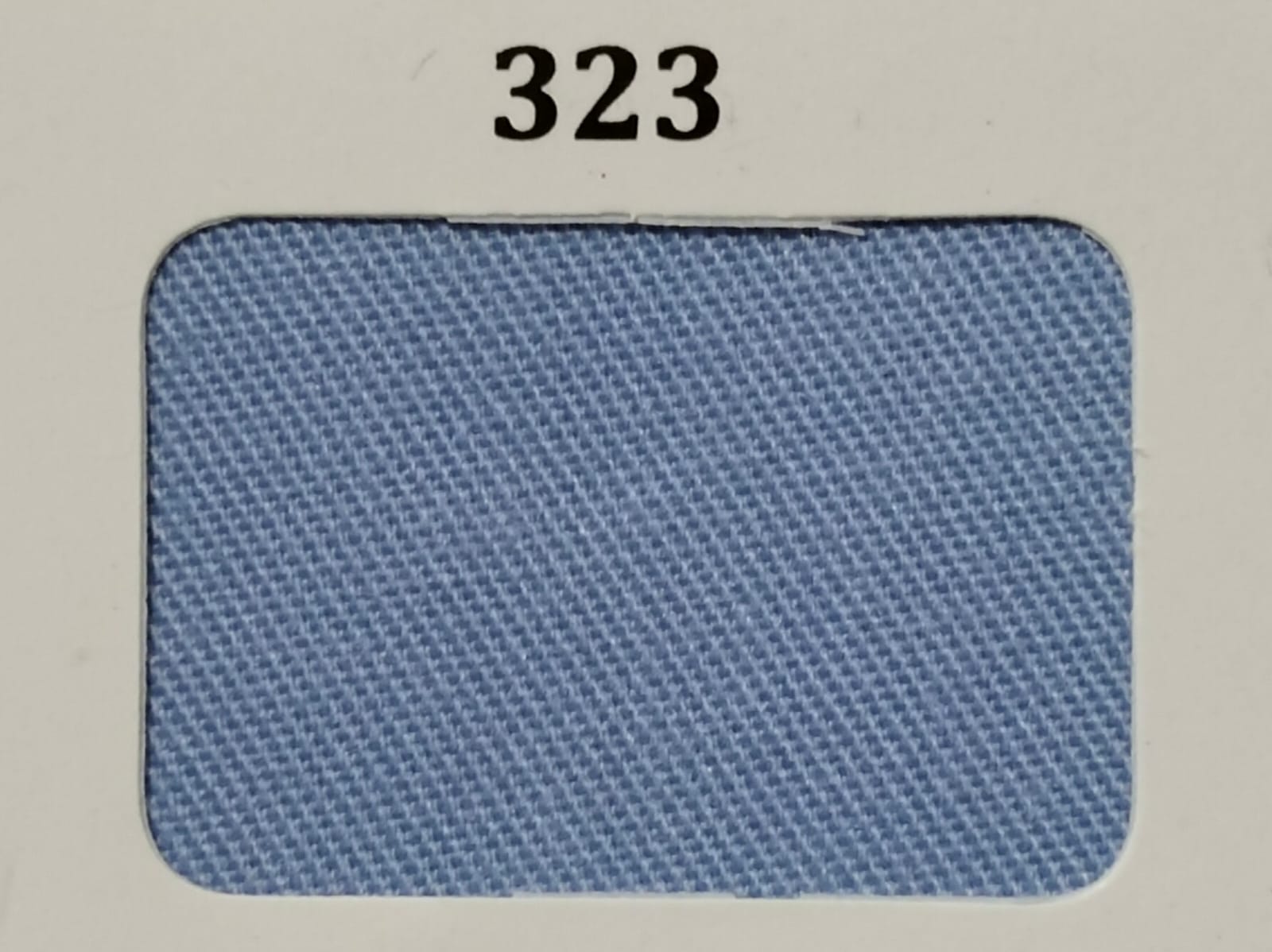 Gambar 1. Unione Kode 323 Warna Biru Part 1