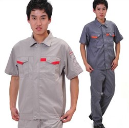 Karyawan Bangga menggunakan seragam Unione pt1