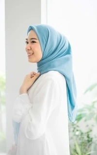 Tren Warna Hijab Airy blue