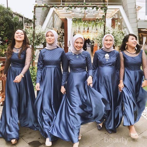 BRIDESMAID BIKIN TAMPILANMU MAKIN MENAWAN